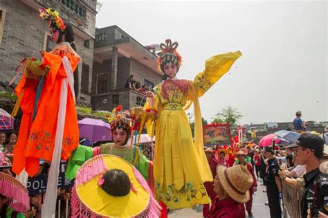 粤文化|广东民俗：广东八大特色地域文化与广东当地的人文风俗